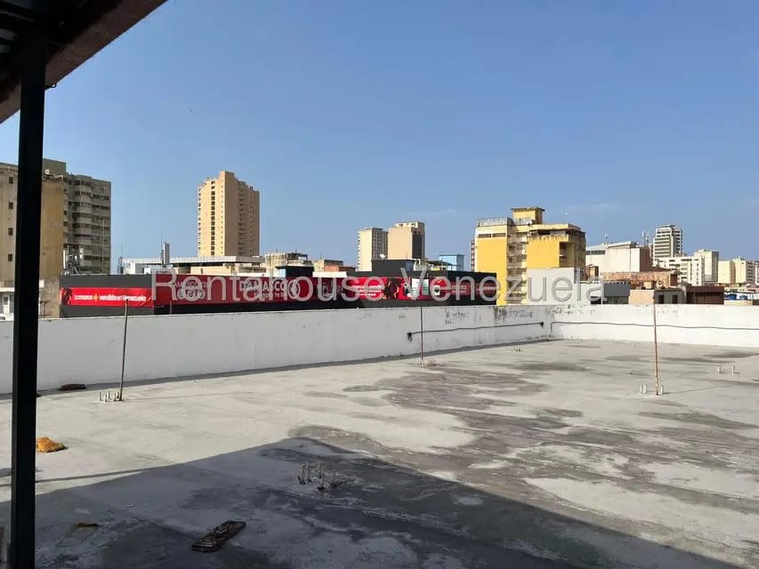 Comercial (Local Comercial) en Venta en Puerto La Cruz, Anzoategui - 4