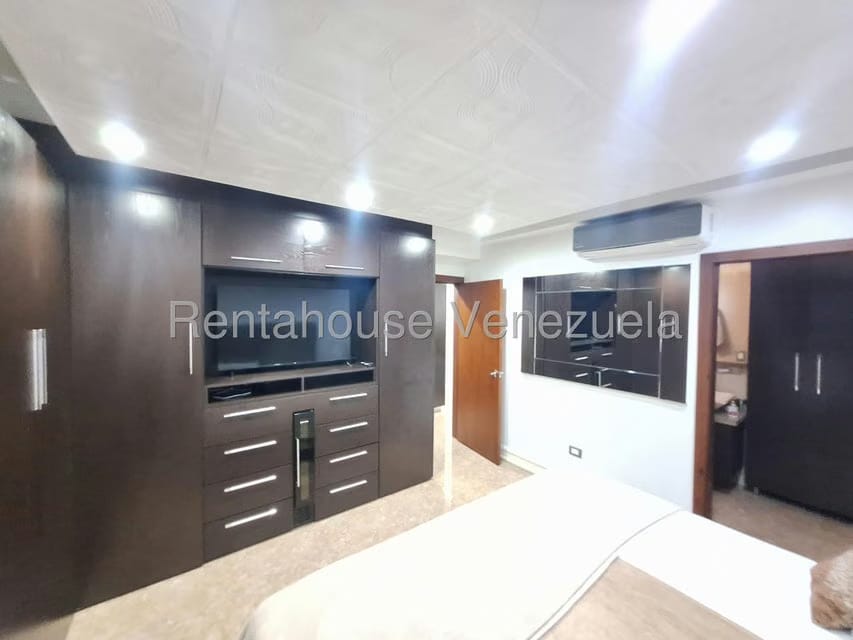 Apartamento (1 Nivel) en Venta en El Parque, Lara - 12