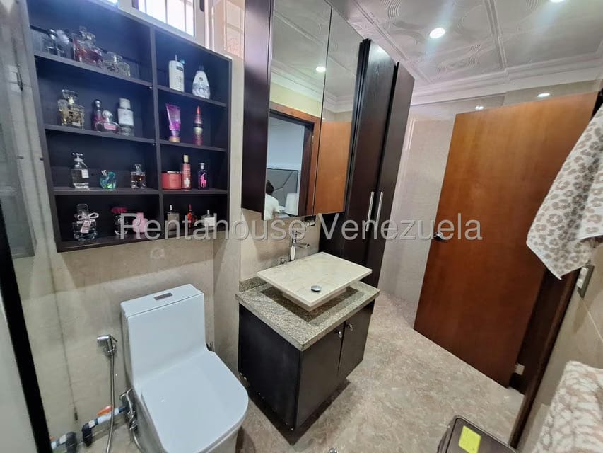 Apartamento (1 Nivel) en Venta en El Parque, Lara - 14