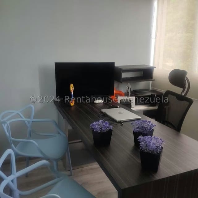 Apartamento (1 Nivel) en Venta en Las Esmeraldas, Distrito Metropolitano - 10