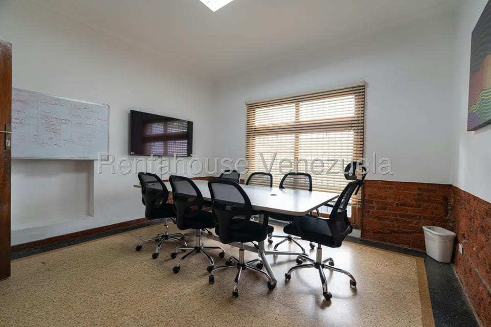 Comercial (Oficina) en Alquiler en Altamira, Distrito Metropolitano - 35