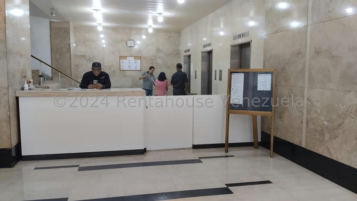 Comercial (Oficina) en Venta en Centro, Distrito Metropolitano - 2