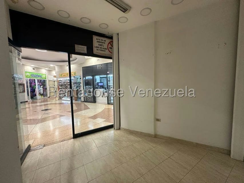 Comercial (Local Comercial) en Alquiler en San Bernardino, Distrito Metropolitano - 7