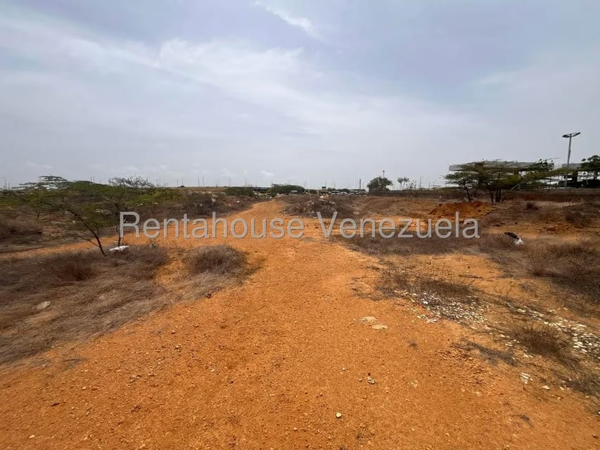Terreno (Comercial) en Venta en Punto Fijo, Falcon - 10