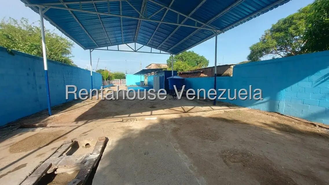 Terreno (Comercial) en Venta en Avenida 32, Zulia - 3