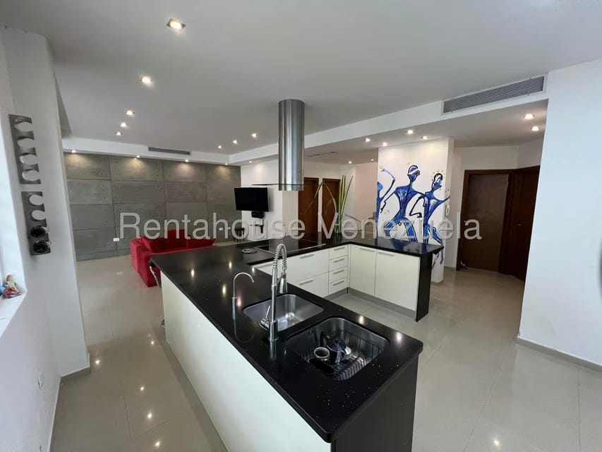 Townhouse (Duplex) en Venta en Guataparo, Carabobo - 5