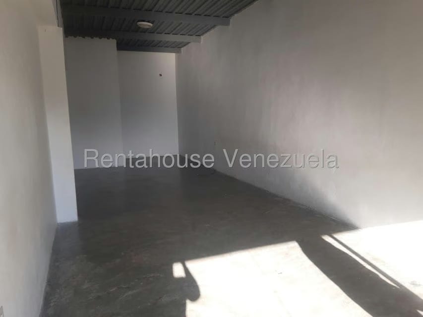 Comercial (Local Comercial) en Alquiler en Avenida Bolivar, Zulia - 5