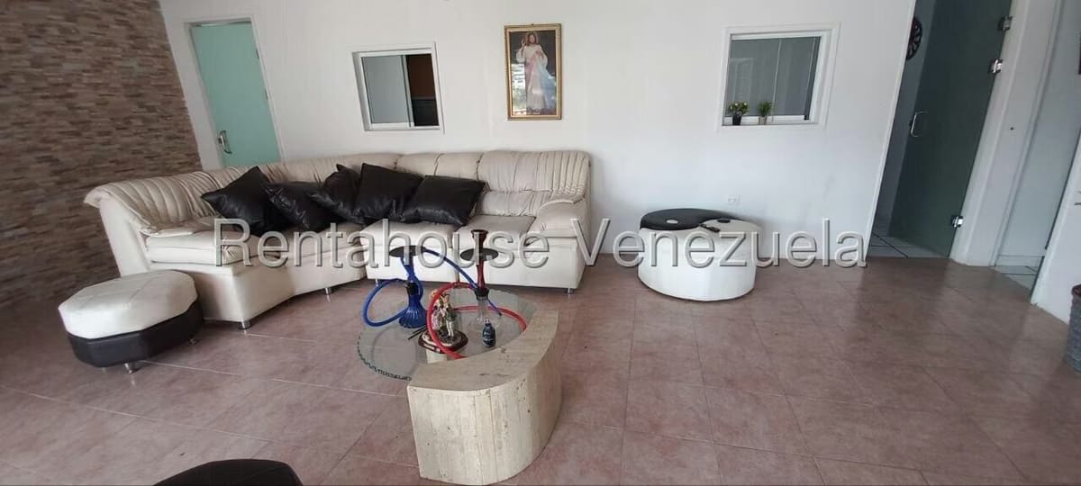 Casa (Multipes Niveles) en Venta en La Rosaleda, Miranda - 5