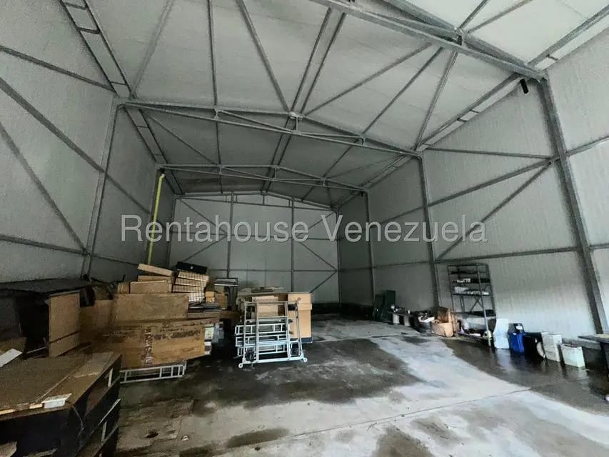 Comercial (Galpon - Deposito) en Alquiler en La Union, Distrito Metropolitano - 15