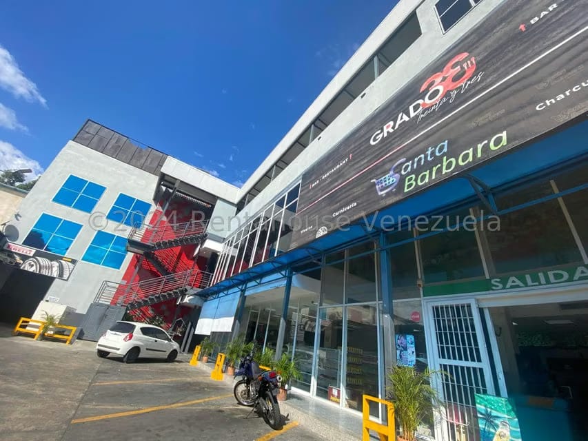 Comercial (Local Comercial) en Alquiler en Avenida Bolivar, Aragua - 2