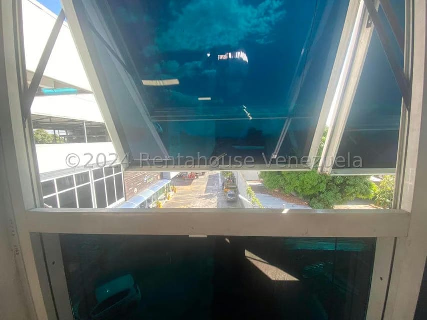 Comercial (Local Comercial) en Alquiler en Avenida Bolivar, Aragua - 17