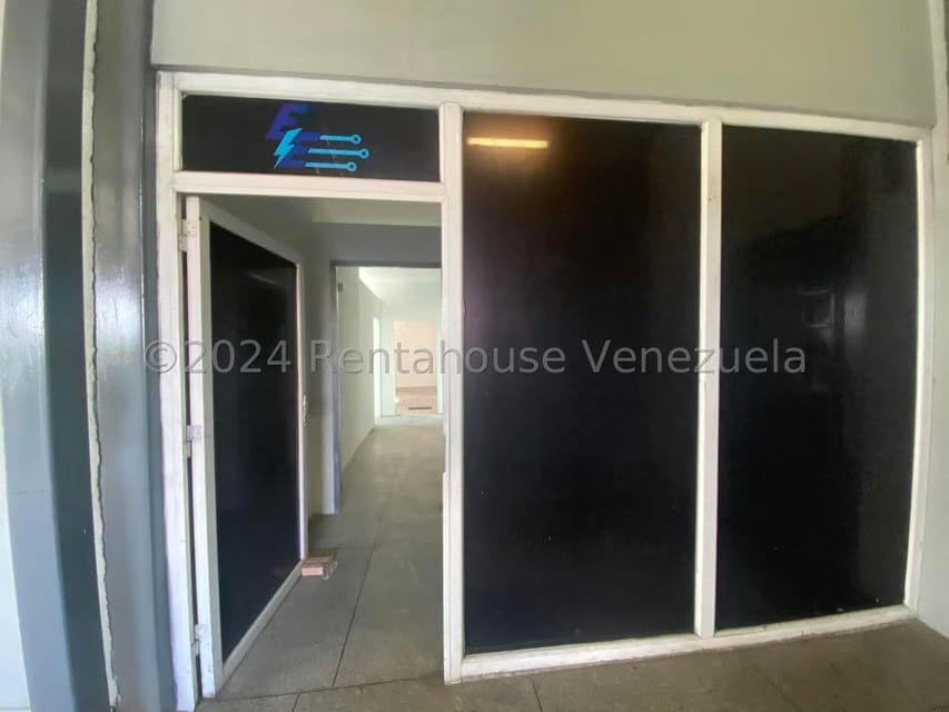 Comercial (Local Comercial) en Alquiler en Avenida Bolivar, Aragua - 5