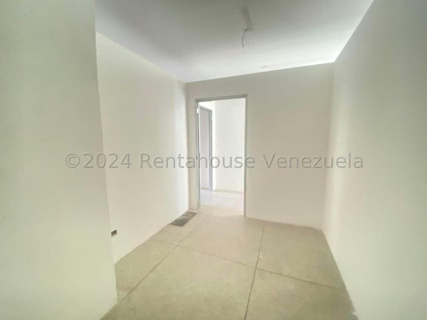 Comercial (Local Comercial) en Alquiler en Avenida Bolivar, Aragua - 7