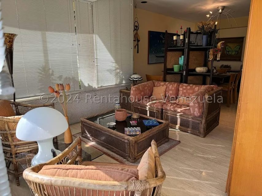 Apartamento (1 Nivel) en Venta en Los Samanes, Distrito Metropolitano - 13