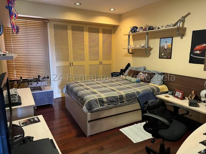 Apartamento (1 Nivel) en Venta en Los Samanes, Distrito Metropolitano - 35