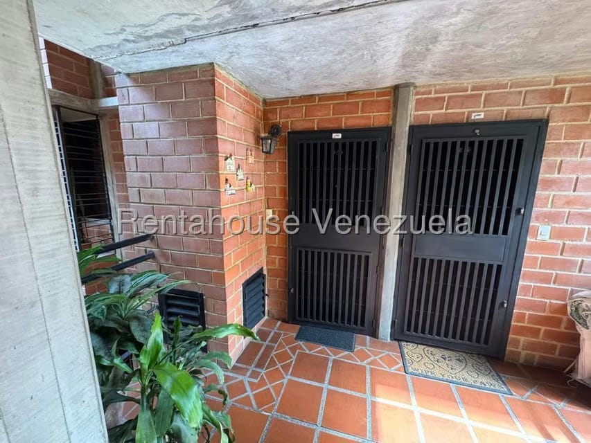 Apartamento (1 Nivel) en Venta en Terrazas de Guaicoco, Distrito Metropolitano - 8