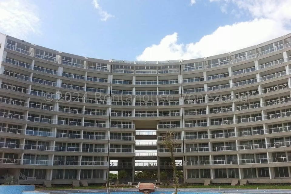Apartamento (1 Nivel) en Venta en Agua Sal, Miranda - 2