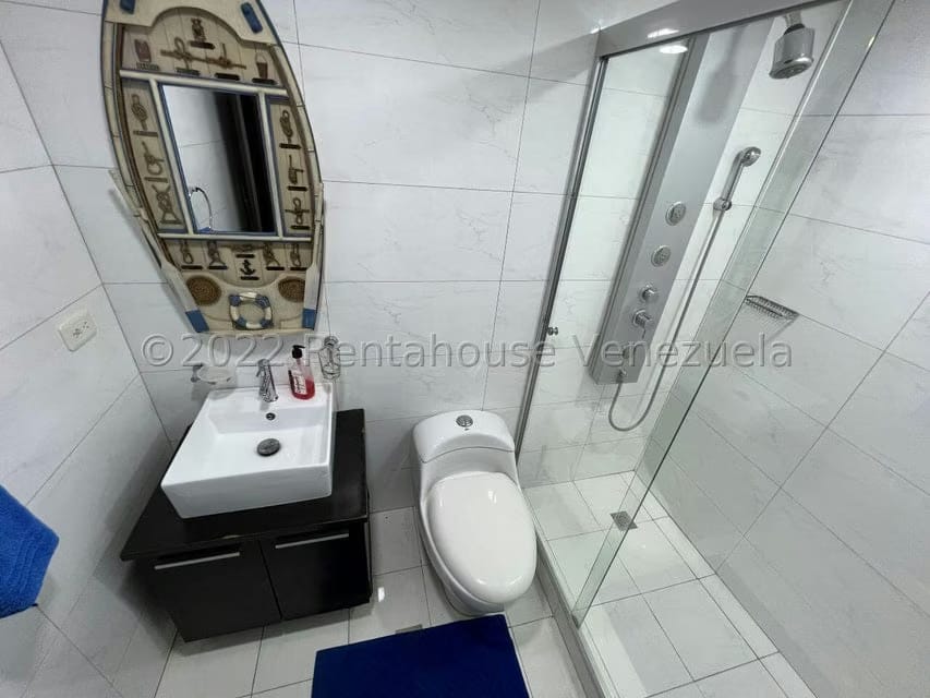 Apartamento (1 Nivel) en Venta en Agua Sal, Miranda - 24
