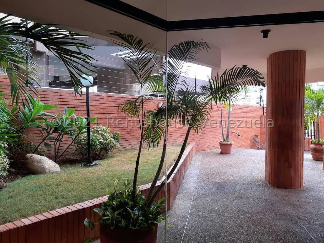 Apartamento en venta La Lago MLS # 24-6923 - 3