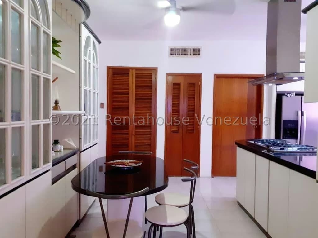 Apartamento en venta La Lago MLS # 24-6923 - 7