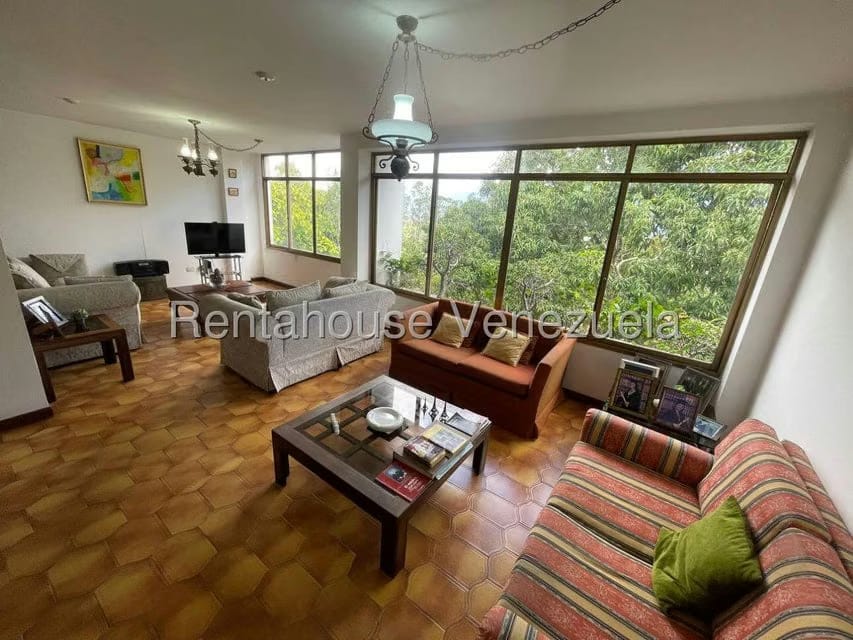 Casa (Multipes Niveles) en Venta en Los Naranjos del Cafetal, Distrito Metropolitano - 12