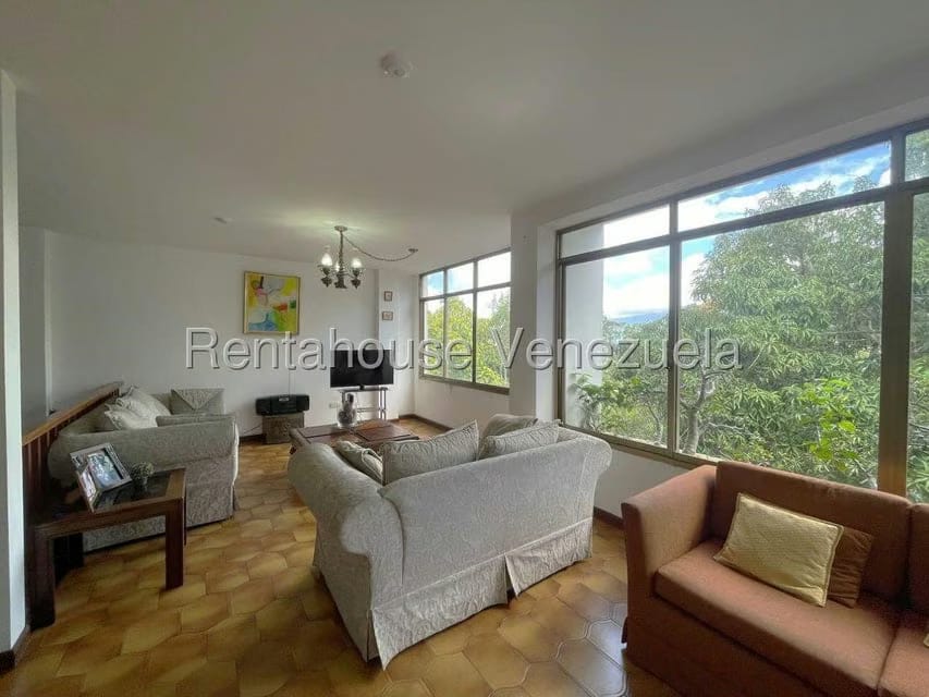 Casa (Multipes Niveles) en Venta en Los Naranjos del Cafetal, Distrito Metropolitano - 16