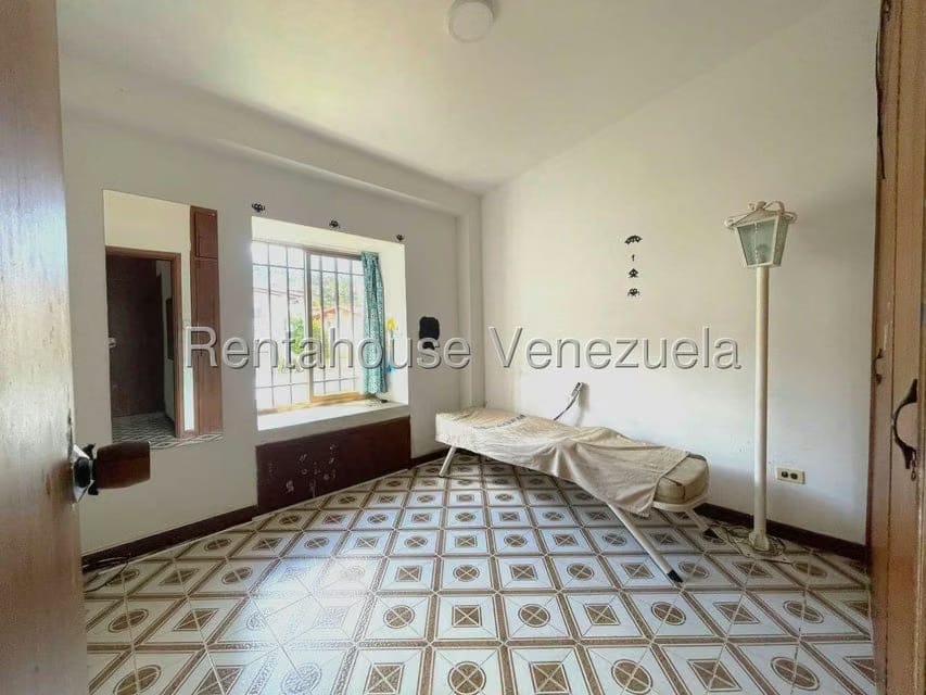 Casa (Multipes Niveles) en Venta en Los Naranjos del Cafetal, Distrito Metropolitano - 27