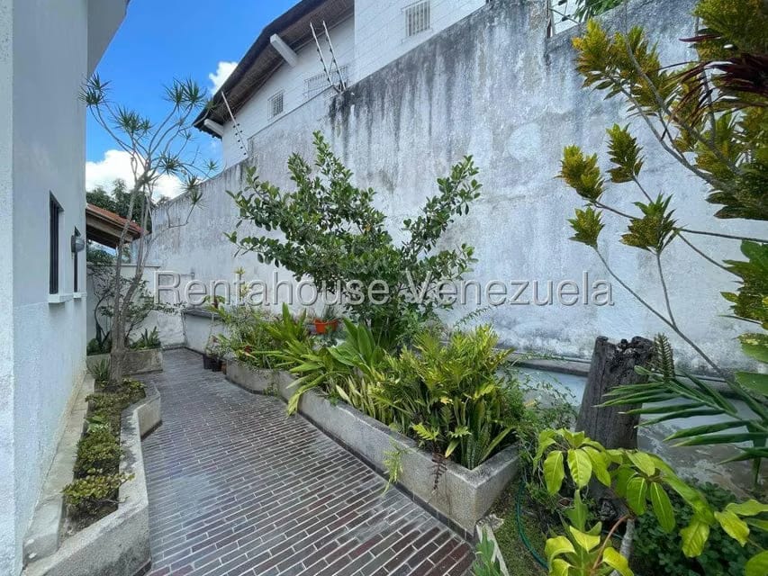 Casa (Multipes Niveles) en Venta en Los Naranjos del Cafetal, Distrito Metropolitano - 4
