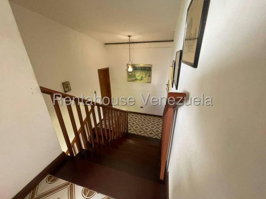 Casa (Multipes Niveles) en Venta en Los Naranjos del Cafetal, Distrito Metropolitano - 35