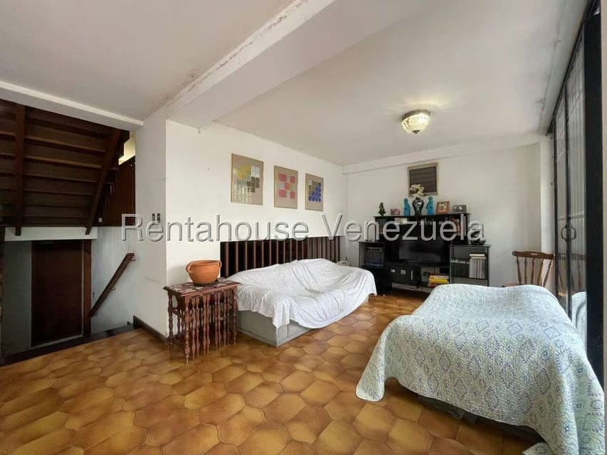 Casa (Multipes Niveles) en Venta en Los Naranjos del Cafetal, Distrito Metropolitano - 39