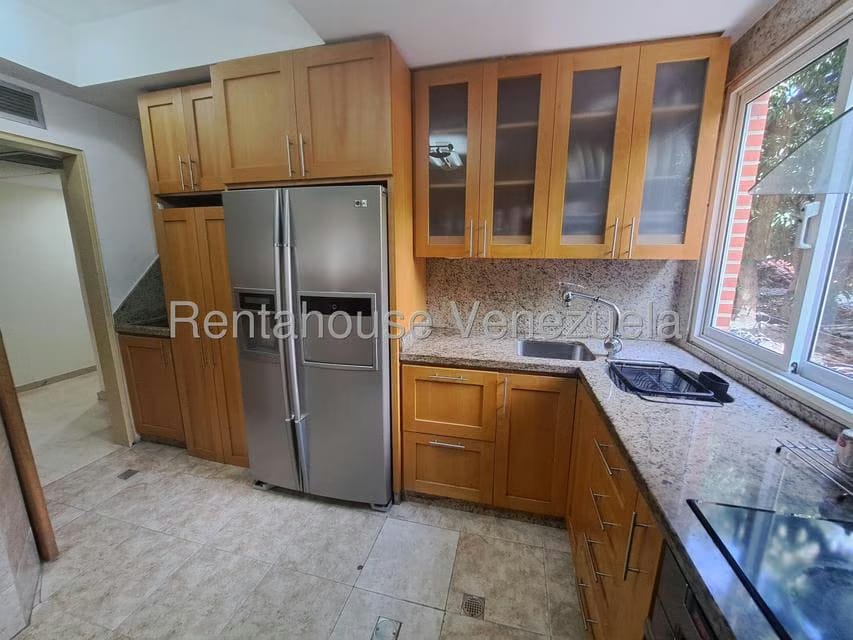 Apartamento (1 Nivel) en Alquiler en Campo Alegre, Distrito Metropolitano - 7