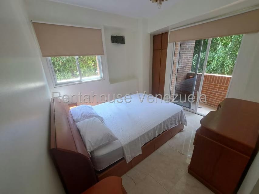 Apartamento (1 Nivel) en Alquiler en Campo Alegre, Distrito Metropolitano - 10