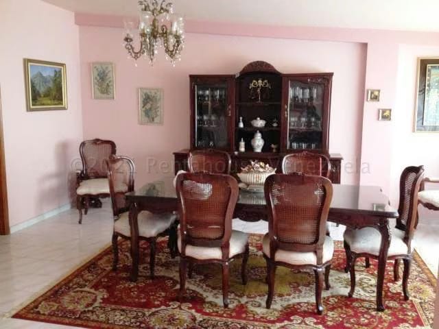 Casa (Multipes Niveles) en Venta en Colinas del Tamanaco, Distrito Metropolitano - 6