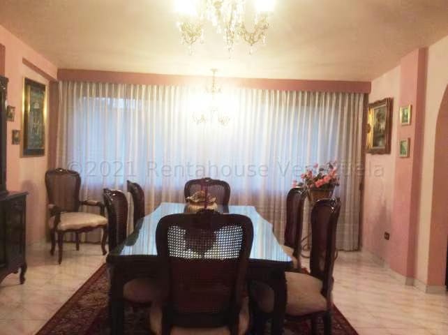 Casa (Multipes Niveles) en Venta en Colinas del Tamanaco, Distrito Metropolitano - 7
