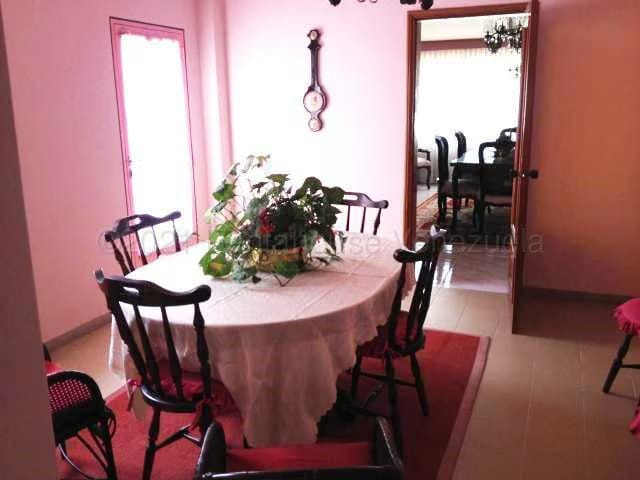 Casa (Multipes Niveles) en Venta en Colinas del Tamanaco, Distrito Metropolitano - 10