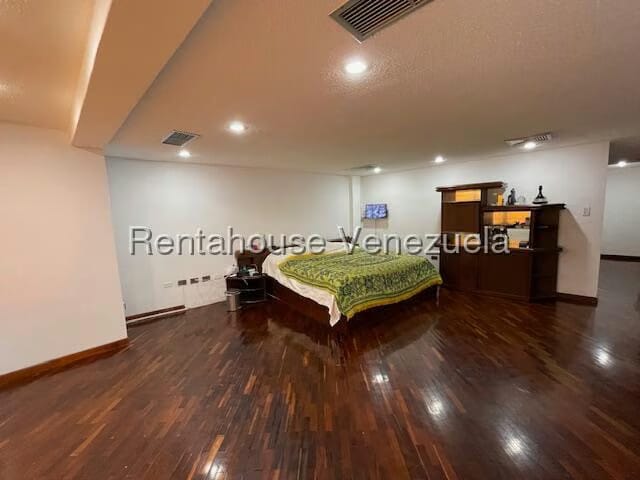 Casa (Multipes Niveles) en Venta en Prados del Este, Distrito Metropolitano - 16
