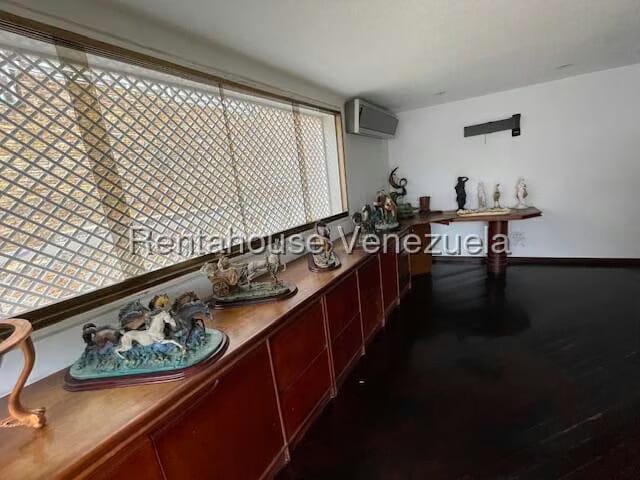 Casa (Multipes Niveles) en Venta en Prados del Este, Distrito Metropolitano - 54