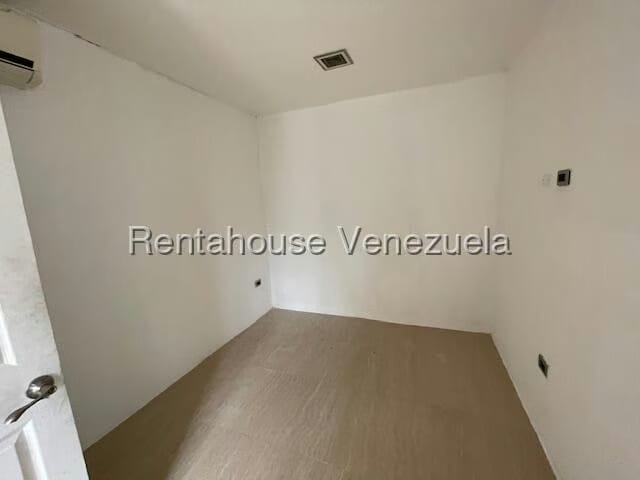 Casa (Multipes Niveles) en Venta en Prados del Este, Distrito Metropolitano - 67
