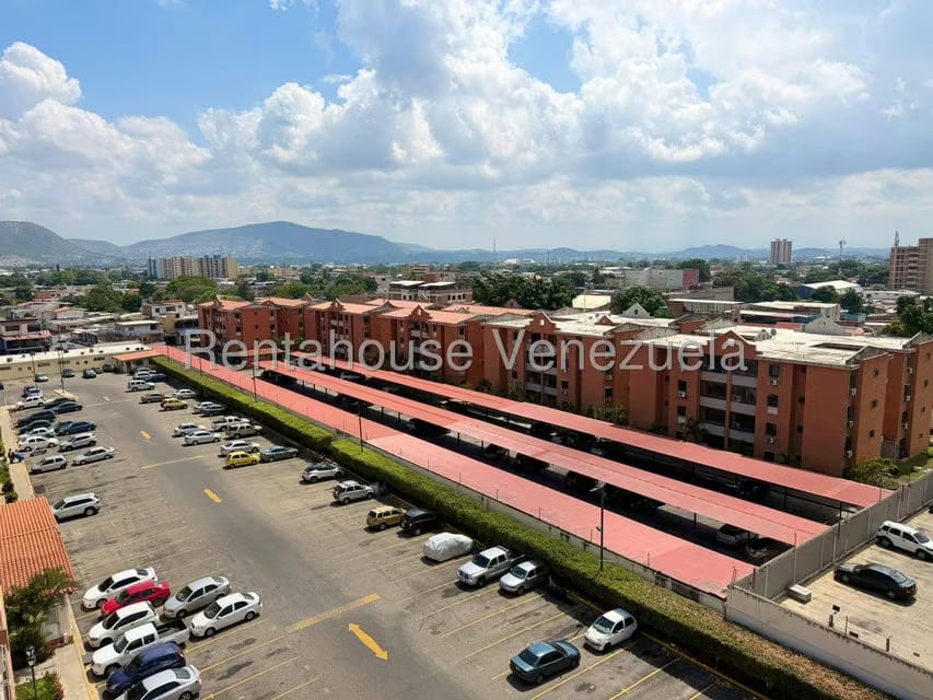 Apartamento (1 Nivel) en Venta en Zona Oeste, Lara - 21