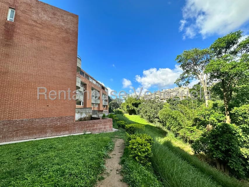 Apartamento (Duplex) en Venta en Los Samanes, Distrito Metropolitano - 5