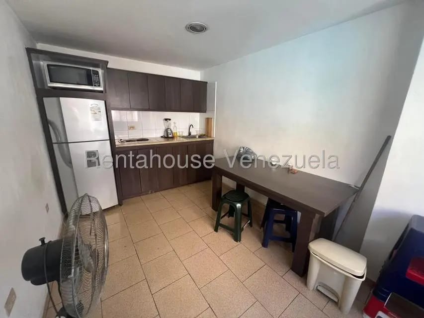 Comercial (Galpon - Deposito) en Venta en Parroquia Catedral, Distrito Metropolitano - 14