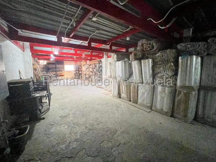 Comercial (Galpon - Deposito) en Venta en Parroquia Catedral, Distrito Metropolitano - 19