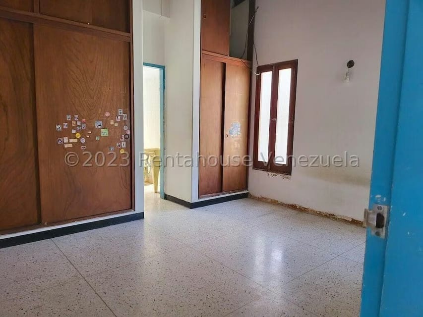 Casa (1 Nivel) en Venta en Prados del Este, Distrito Metropolitano - 18