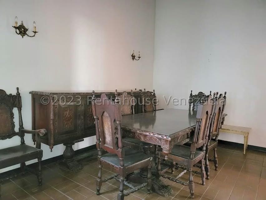 Casa (1 Nivel) en Venta en Prados del Este, Distrito Metropolitano - 8