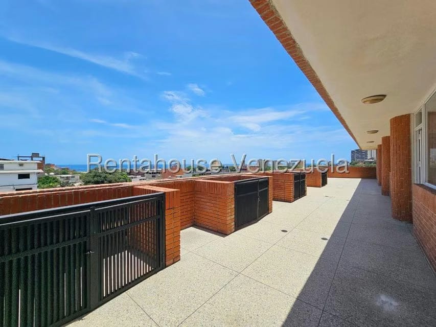 Comercial (Edificio) en Venta en La Atlantida, Vargas - 16