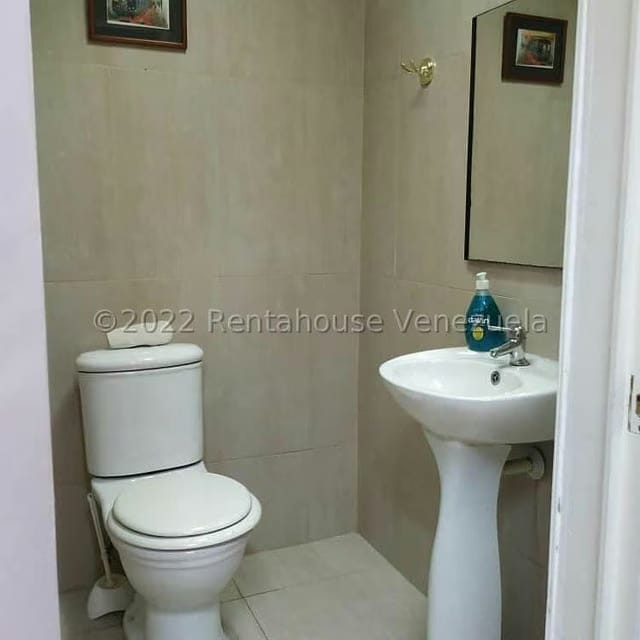 Comercial (Local Comercial) en Venta en Costa Azul, Nueva Esparta - 9