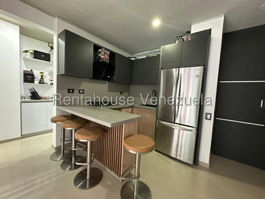 Apartamento (1 Nivel) en Venta en Valle Alto, Distrito Metropolitano - 3