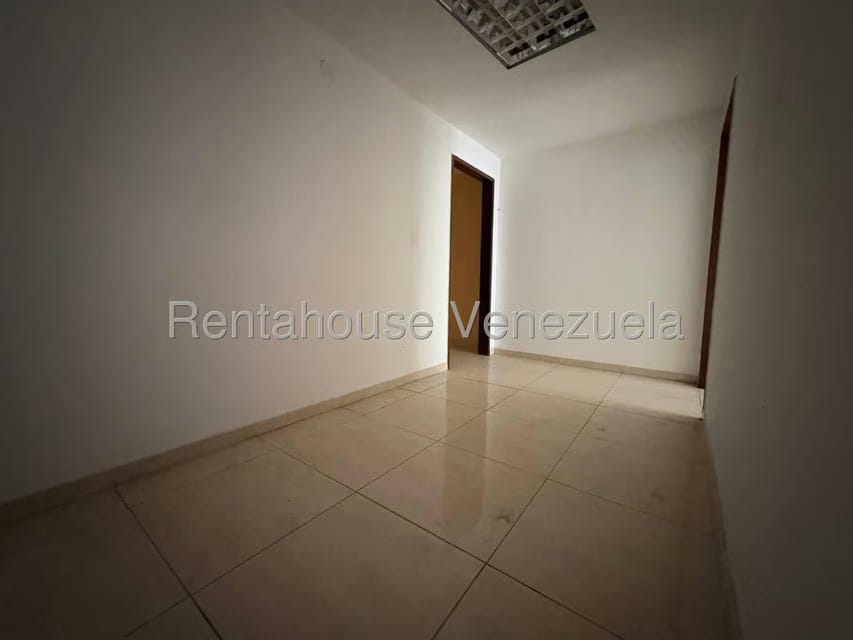 Comercial (Galpon - Deposito) en Venta en Mariche, Distrito Metropolitano - 18