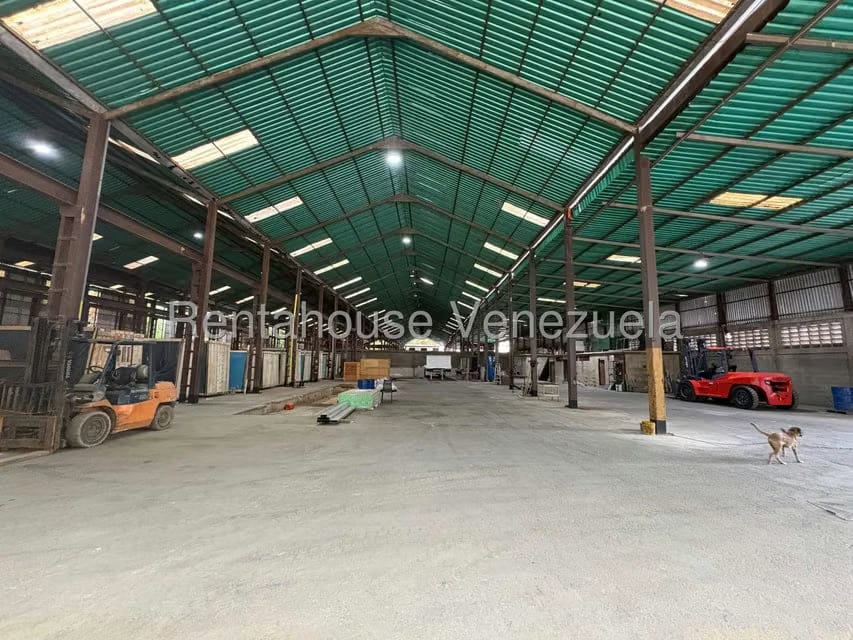 Comercial (Galpon - Deposito) en Venta en Mariche, Distrito Metropolitano - 52