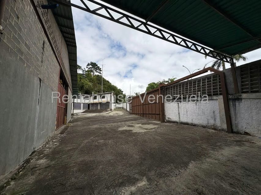 Comercial (Galpon - Deposito) en Venta en Mariche, Distrito Metropolitano - 7